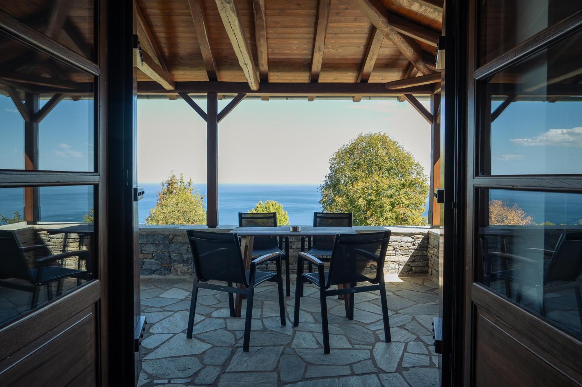Tilia Resort Mouresi Exterior photo